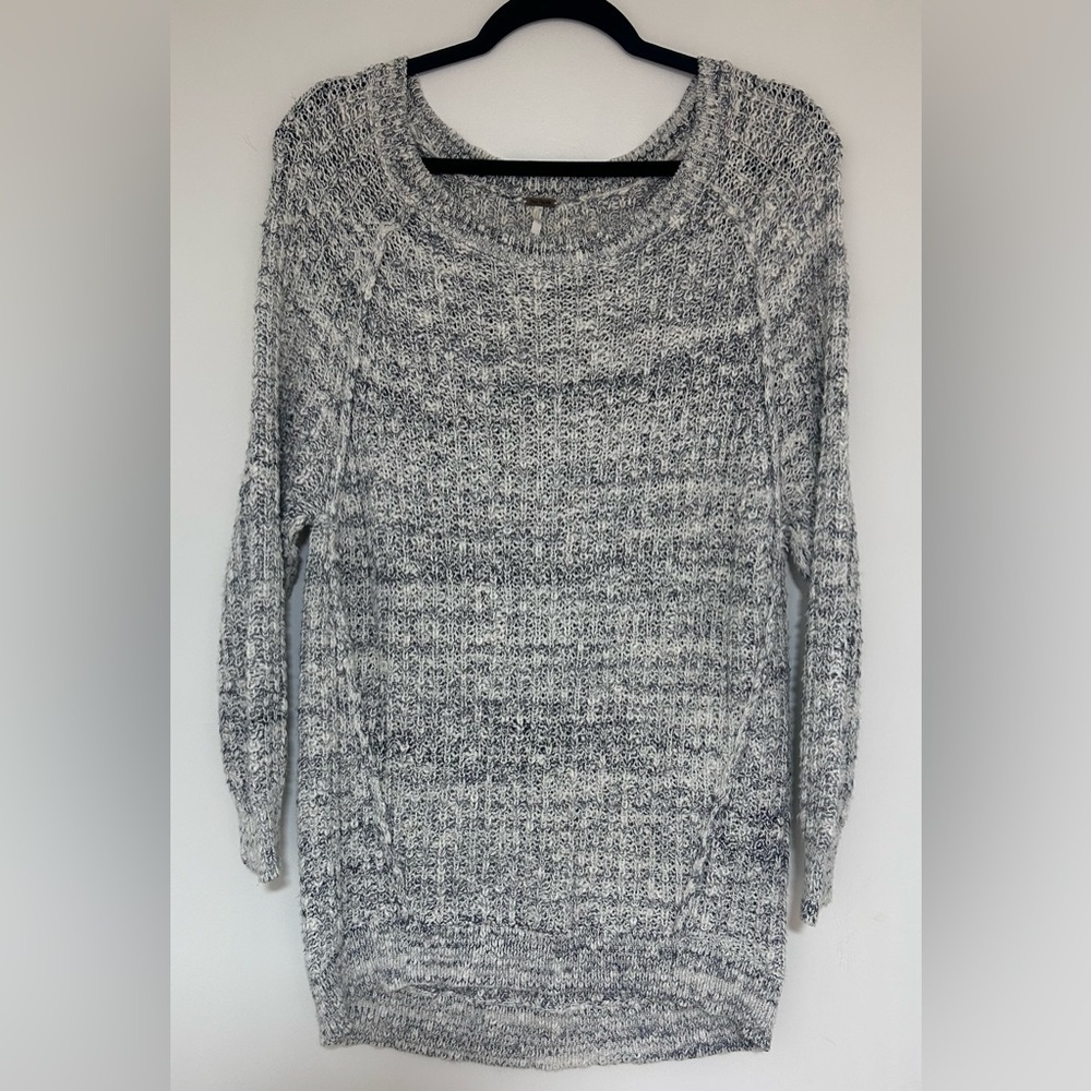 Free People Marled Gray and White Sweater Tunic Size Medium
